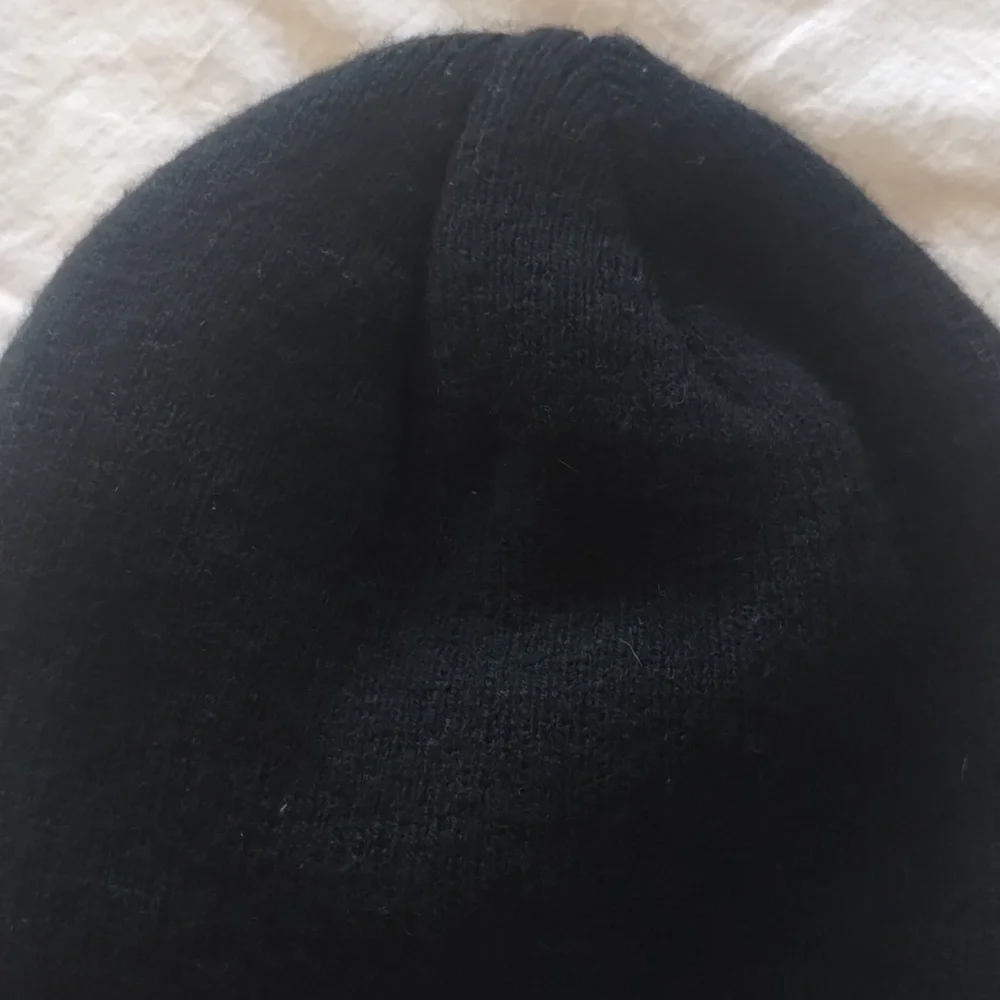 Hot Topic Unisex Beanie 